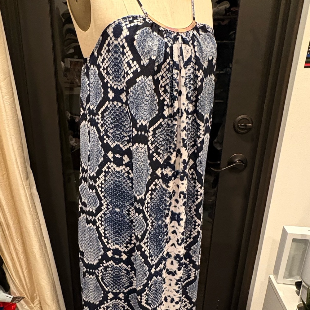 Eight Sixty Navy and White Patterned Dress